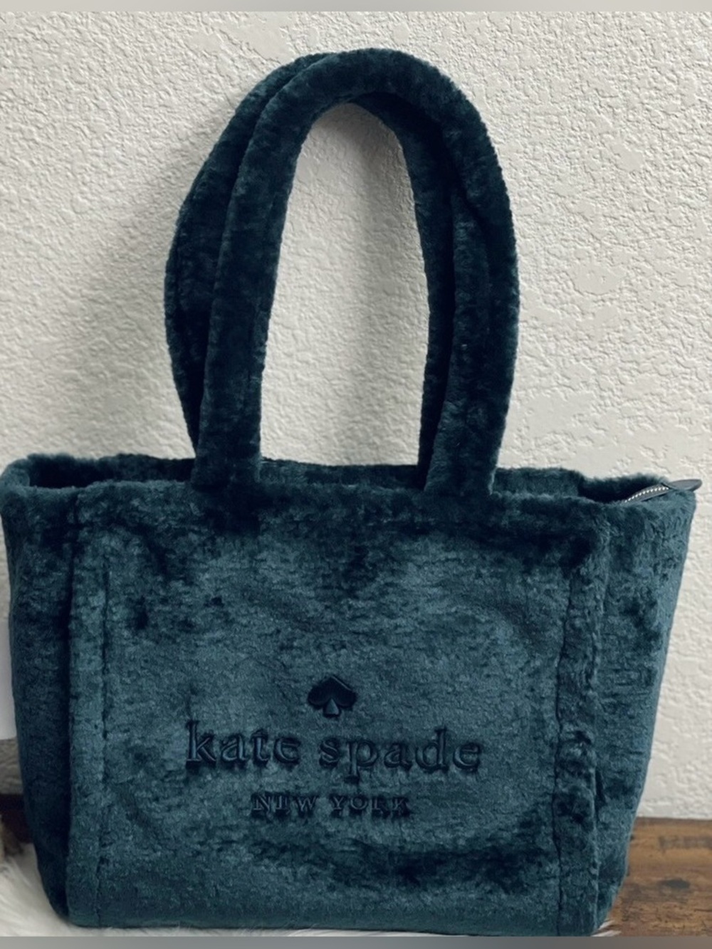 NWT Kate spade new york Large Ella Women's Tote Bag or crossbody with strap